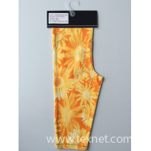 江苏兰朵针织服装有限公司-13565款半漂底+黄色组向日葵印花
